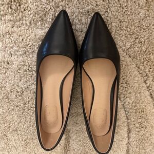Elegant Black Women's Flats